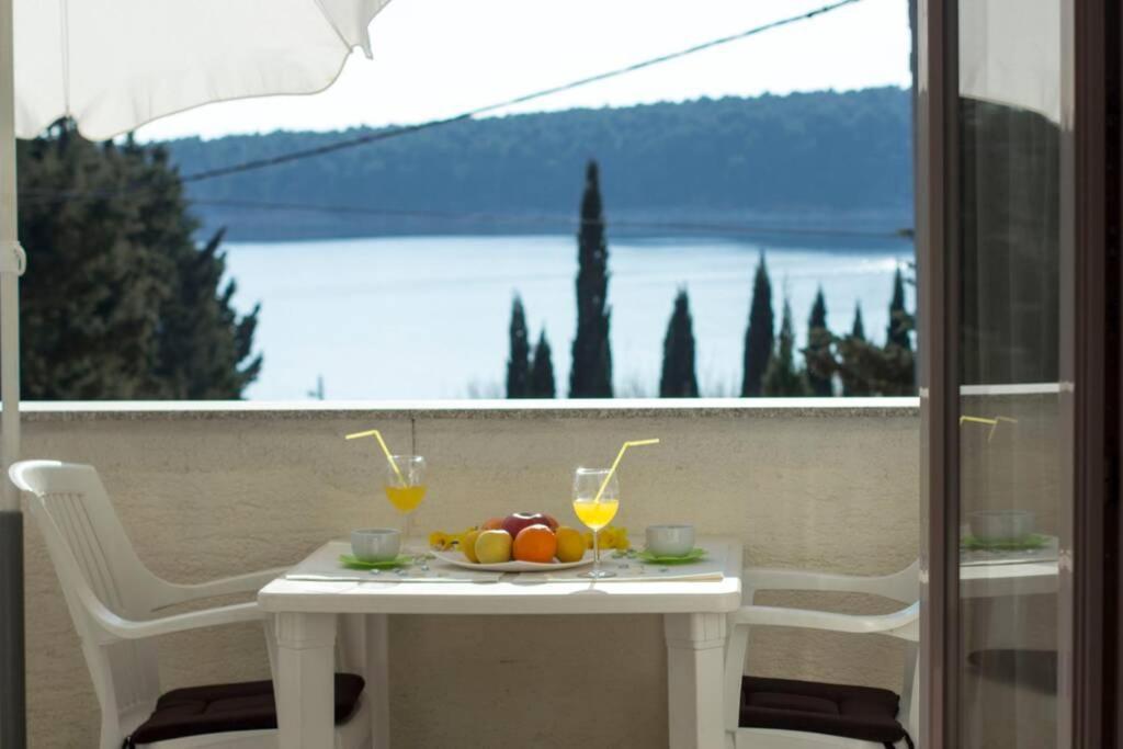 Sea View Room With Kitchen, Balcony&Air Condition Barbat na Rabu Kültér fotó