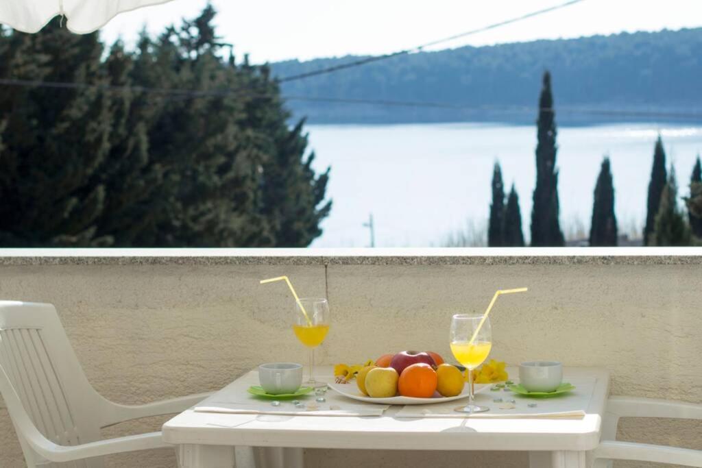 Sea View Room With Kitchen, Balcony&Air Condition Barbat na Rabu Kültér fotó