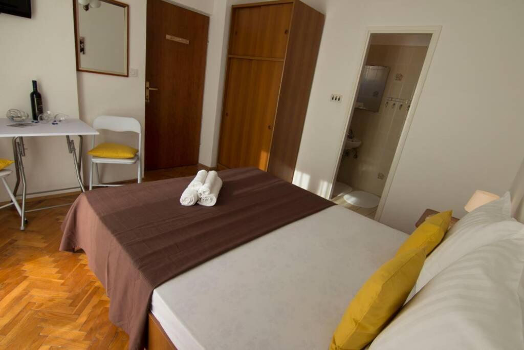 Sea View Room With Kitchen, Balcony&Air Condition Barbat na Rabu Kültér fotó