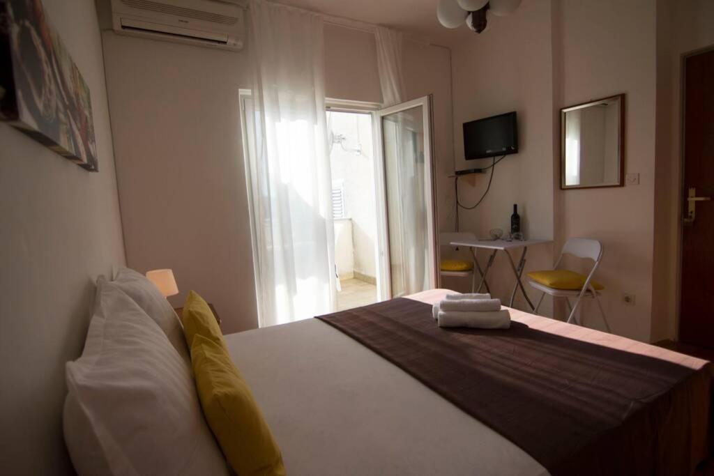 Sea View Room With Kitchen, Balcony&Air Condition Barbat na Rabu Kültér fotó